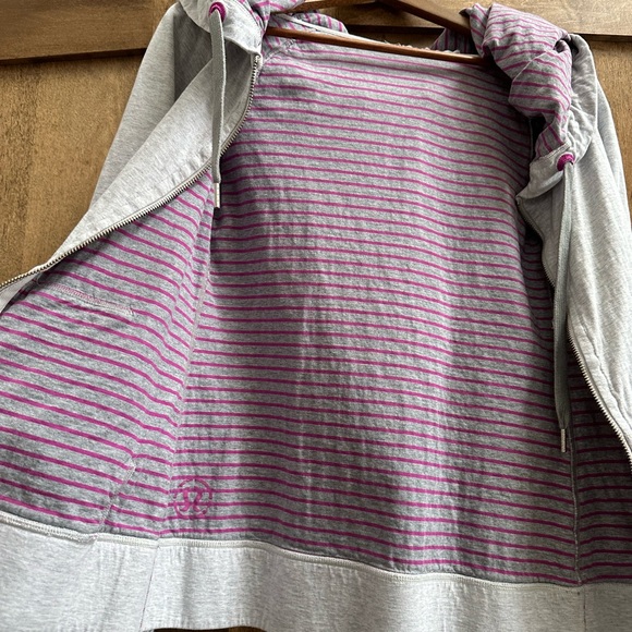Lululemon reversible zip up hoodie Grey/ magenta stripes size 6 - Picture 7 of 7